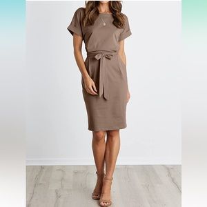 PRETTYGARDEN Women's Summer Short Sleeve
Dress Tie Waist with Pockets